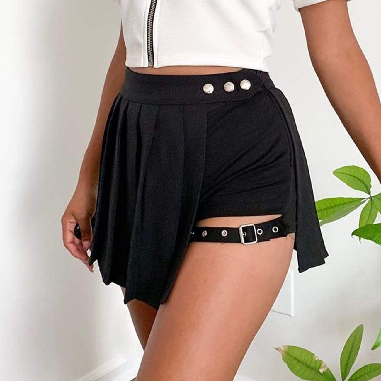 Dark Fake Two-piece Strap Pleated Skirt