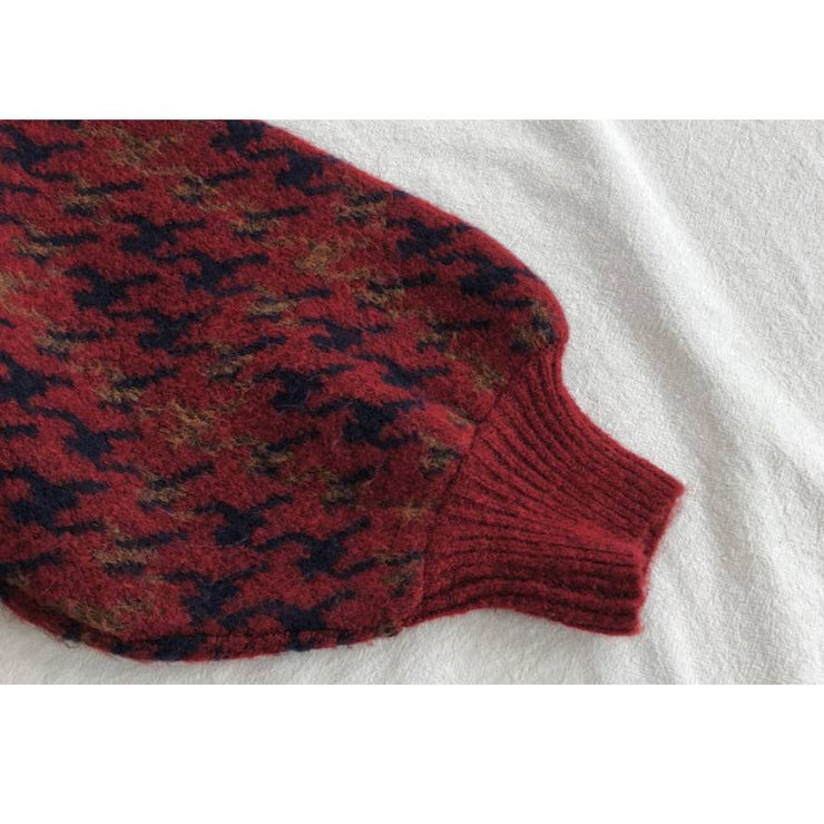 Vintage Houndstooth Pattern Sweater