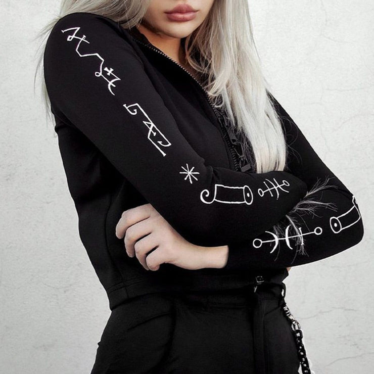 Dark Personality Side Graffiti Cropped Long Sleeve T-Shirt